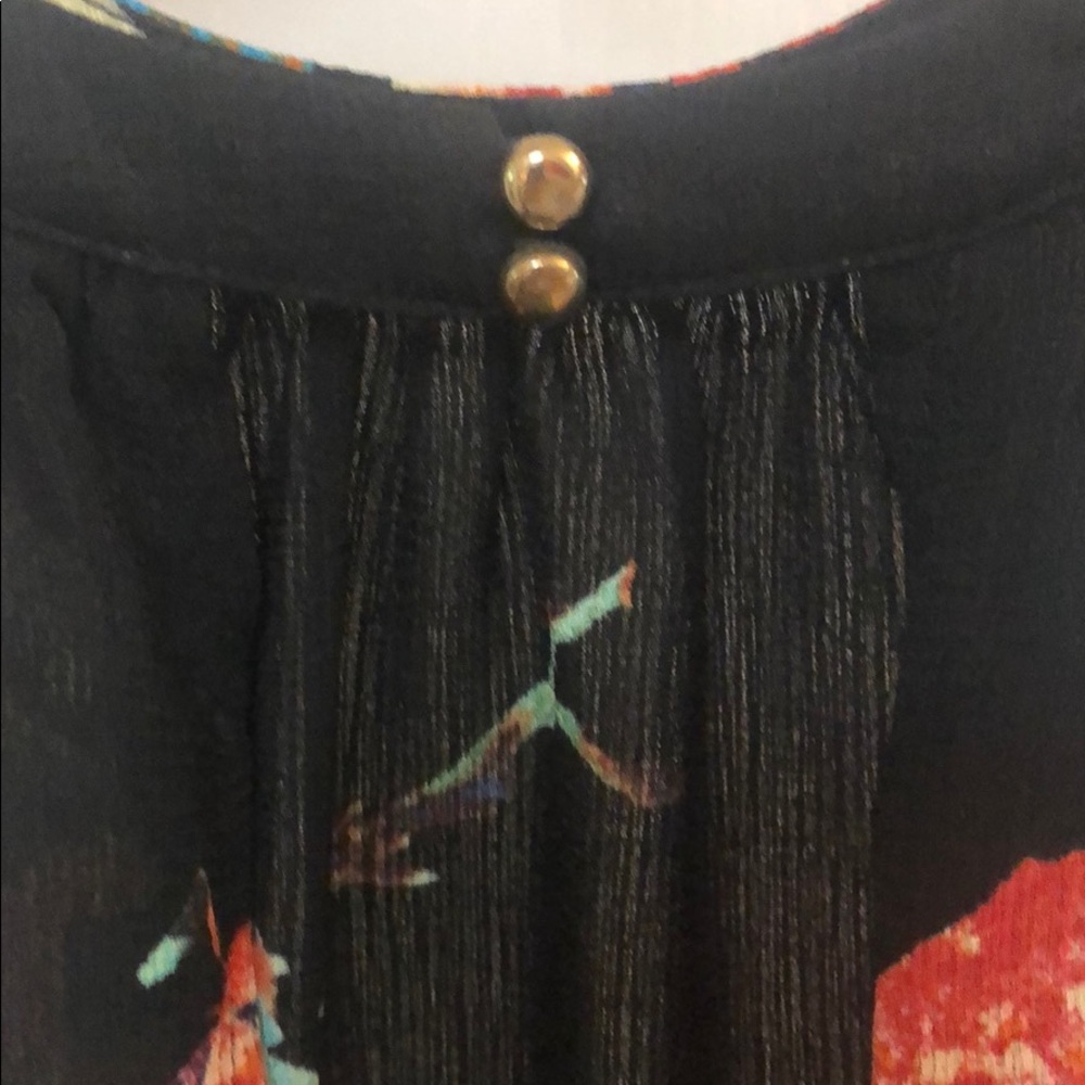 Staccato high halter neck sleeveless top. - Picture 3 of 8
